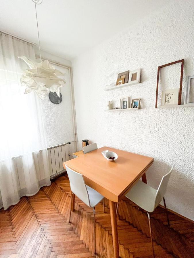 Kopernik - Parking Available Apartman Belgrád Kültér fotó