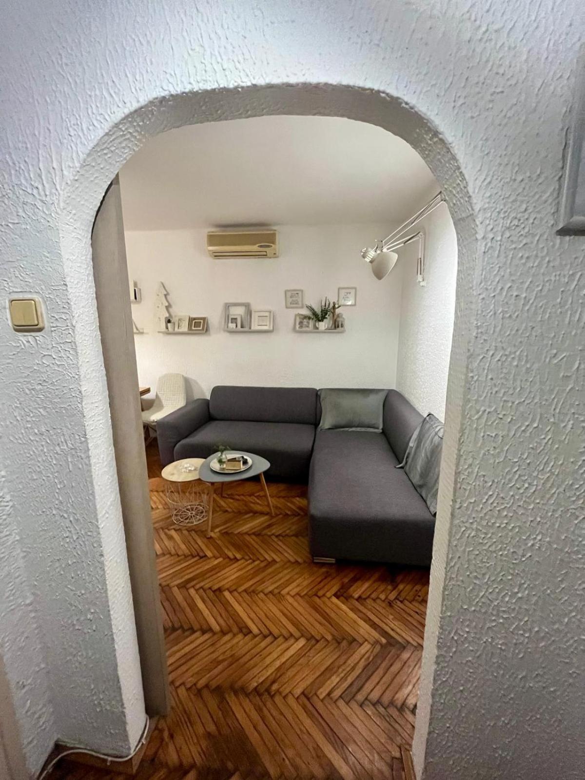 Kopernik - Parking Available Apartman Belgrád Kültér fotó